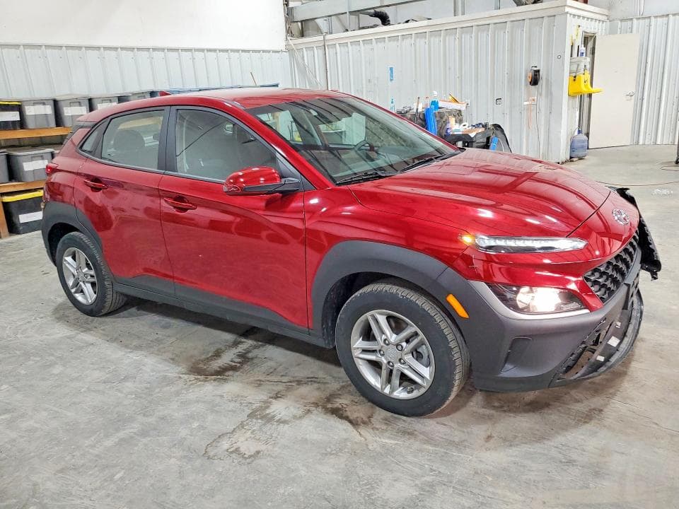 2023 HYUNDAI KONA SE 4