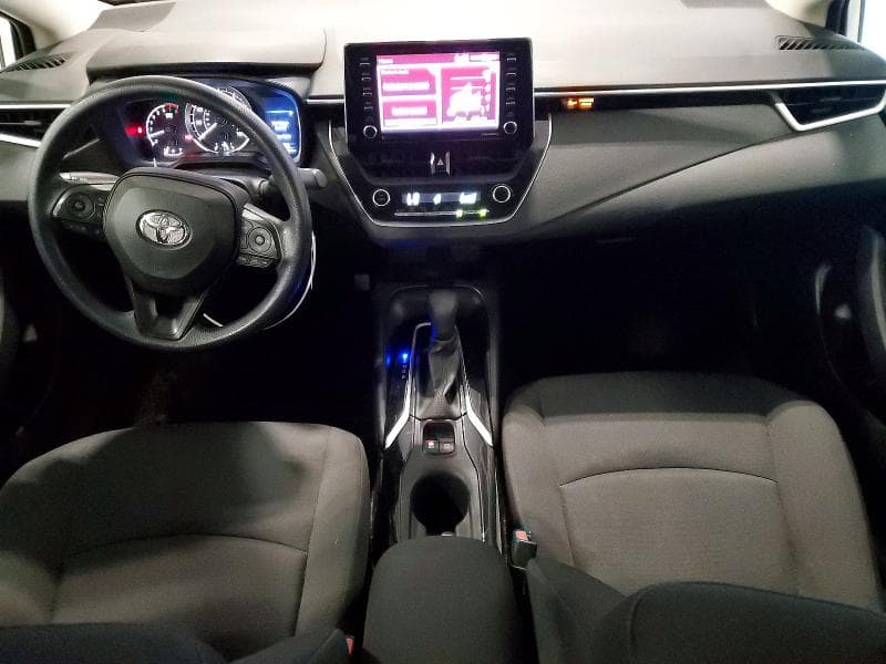 2021 TOYOTA COROLLA LE 8