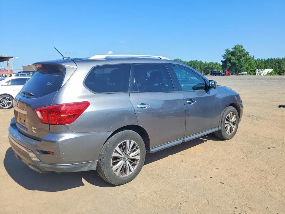 2017 NISSAN PATHFINDER SL SL 3