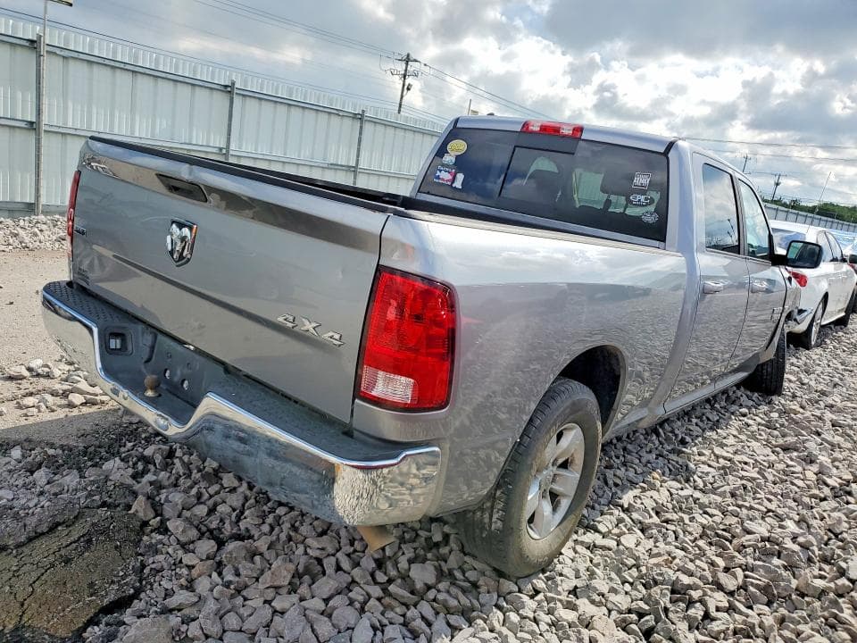 2020 RAM 1500 CLASSIC SLT SLT 3