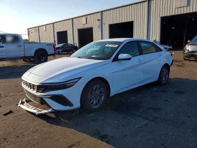 2024 HYUNDAI ELANTRA SEL SEL - 1