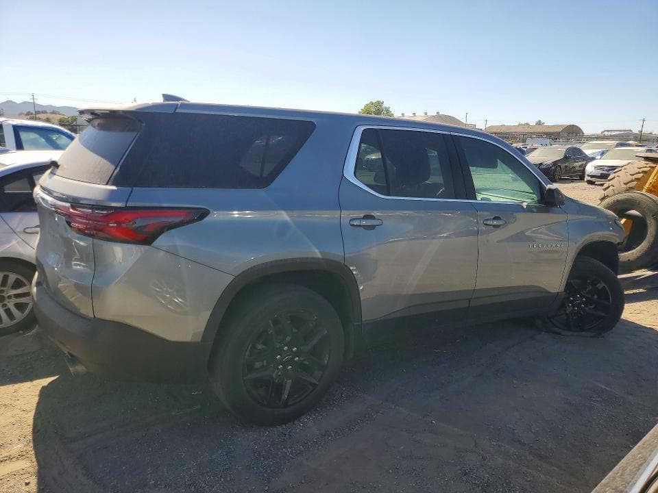 2023 CHEVROLET TRAVERSE LS 3