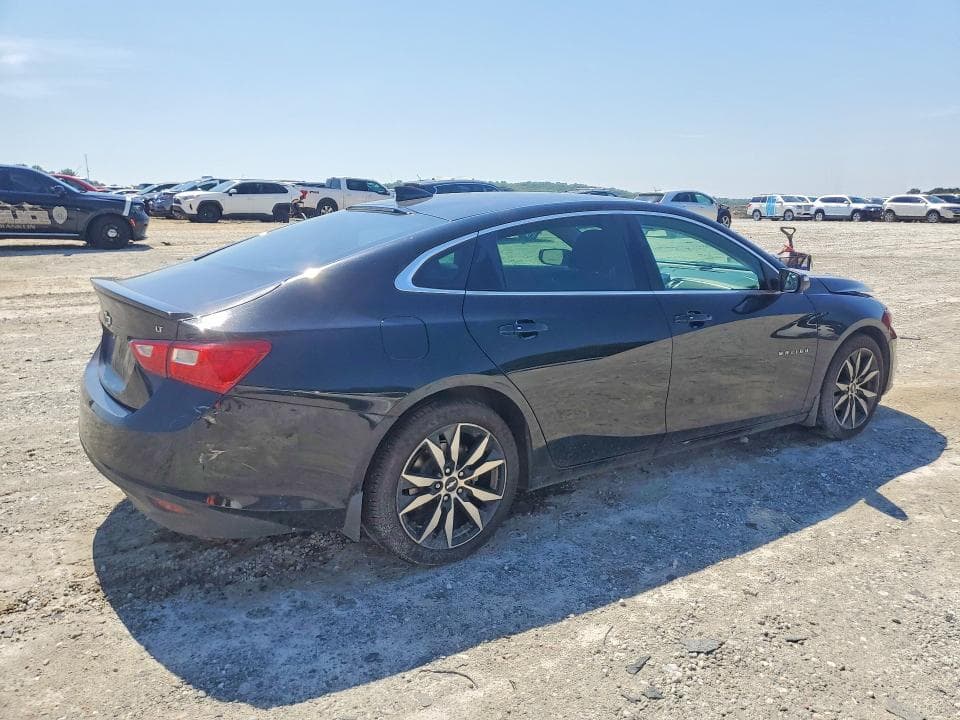 2018 CHEVROLET MALIBU LT LT 4