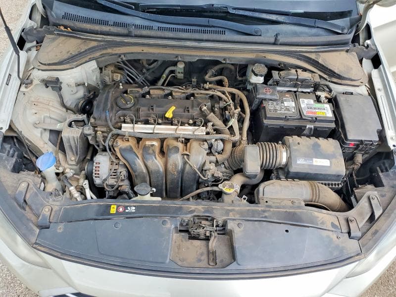 2017 HYUNDAI ELANTRA SE SE 11