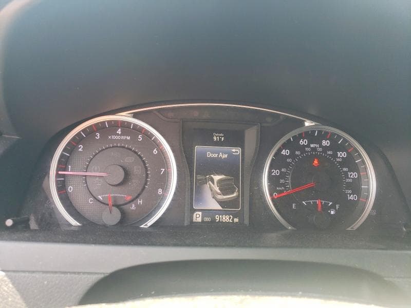 2017 TOYOTA CAMRY SE 9
