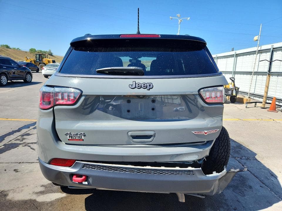 2020 JEEP COMPASS TRAILHAWK 6