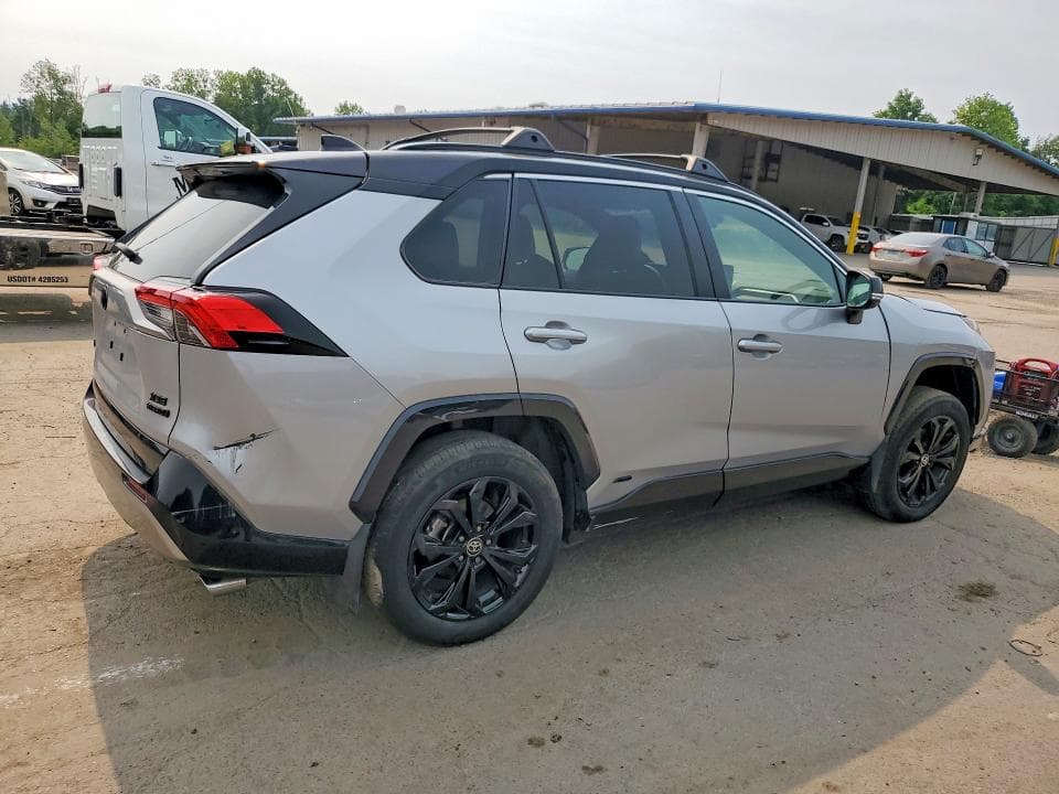 2024 TOYOTA RAV4 XSE XSE 3