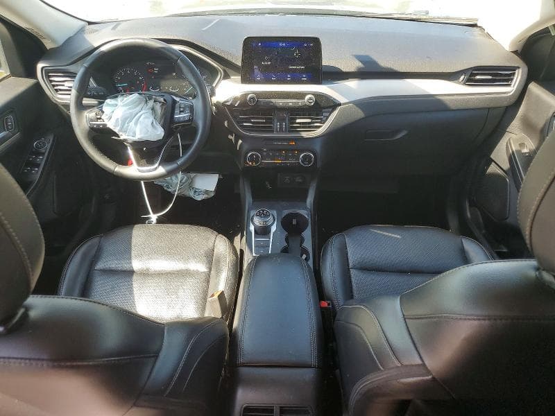 2022 FORD ESCAPE SEL 8