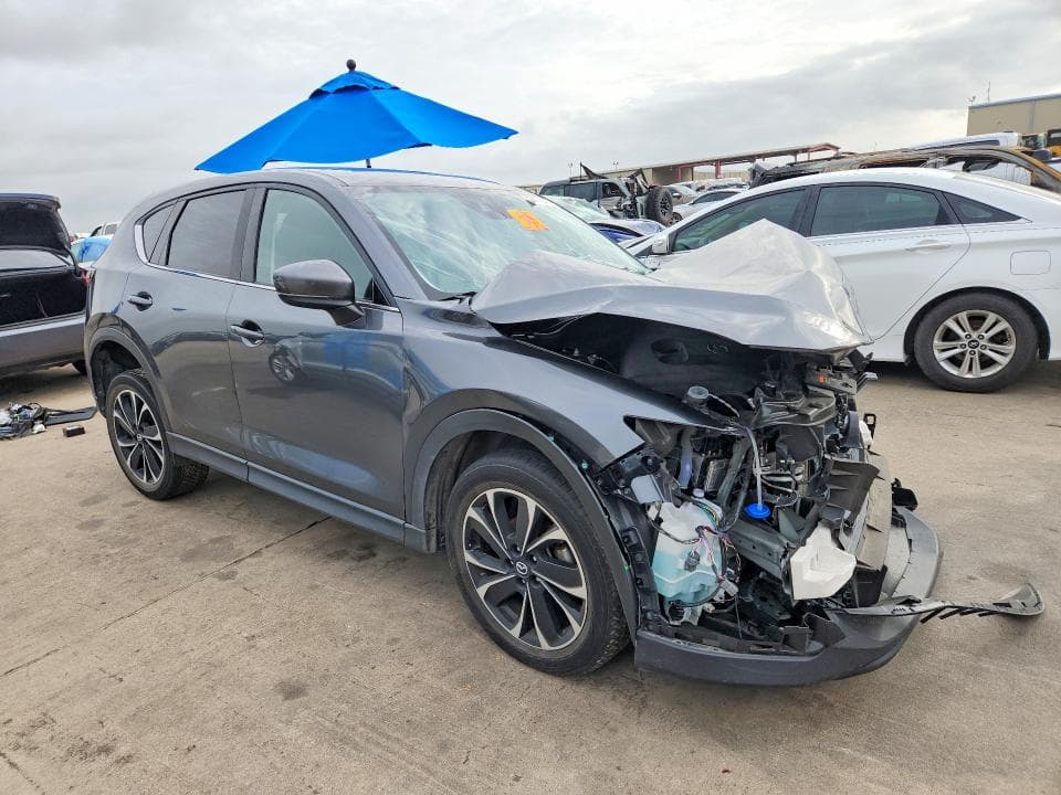 2023 MAZDA CX-5 PREMIUM 4