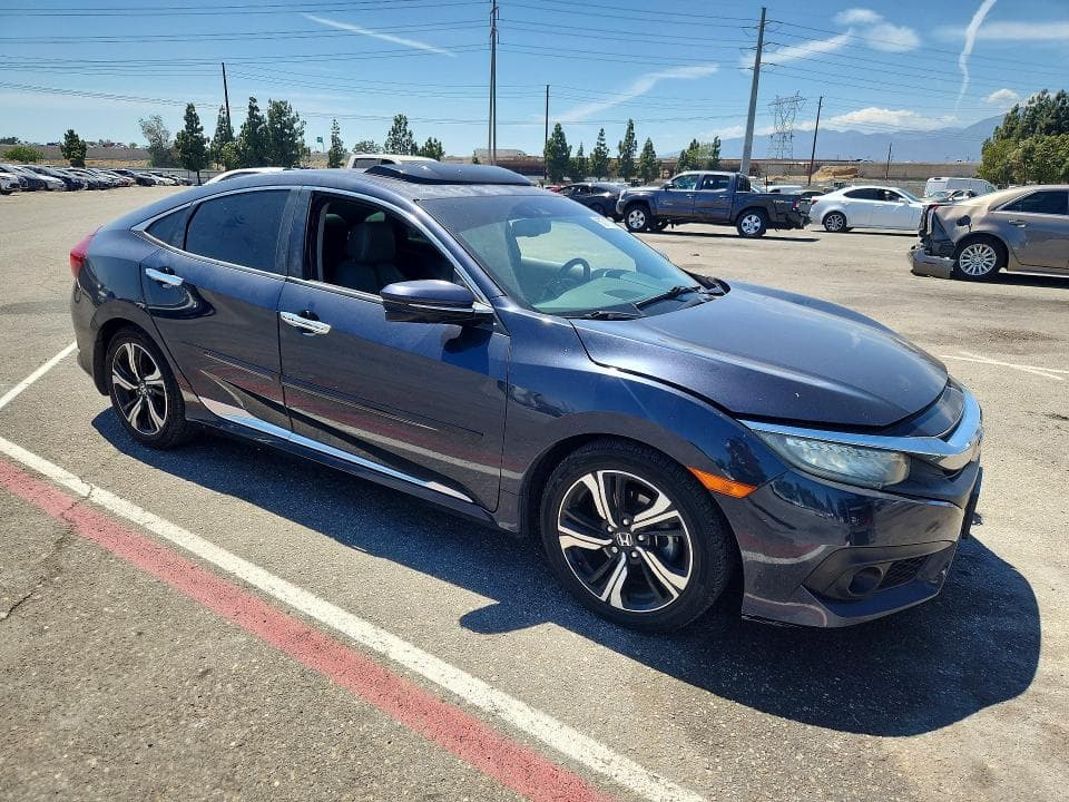 2017 HONDA CIVIC TOURING 4