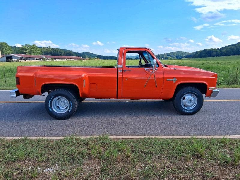 1981 CHEVROLET C30 11