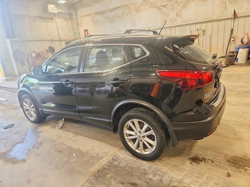 2017 NISSAN ROGUE SPORT SV 2