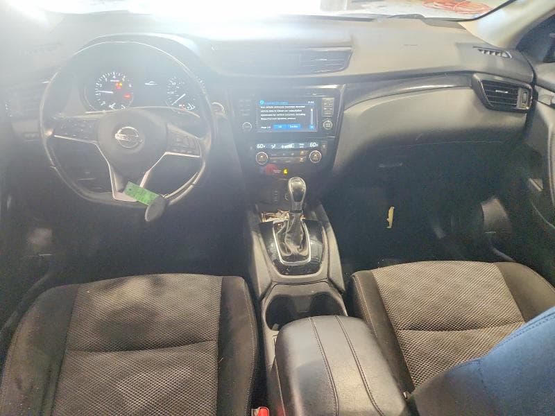 2017 NISSAN ROGUE SPORT SV 8