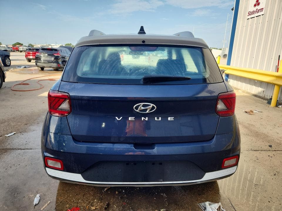 2022 HYUNDAI VENUE LIMITED 6
