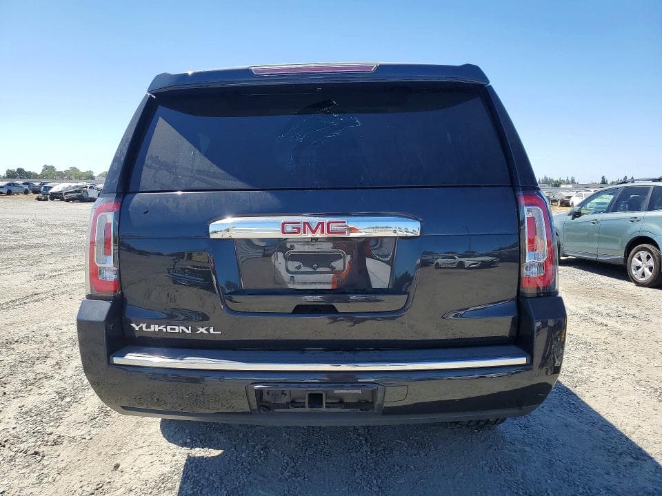 2020 GMC YUKON XL DENALI 6