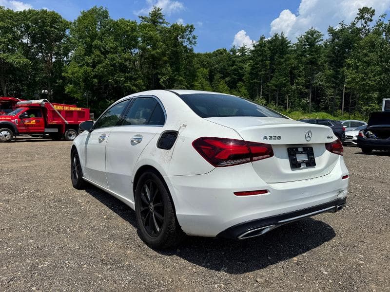 2019 MERCEDES-BENZ A 220 4MATIC 220 4MATIC 3