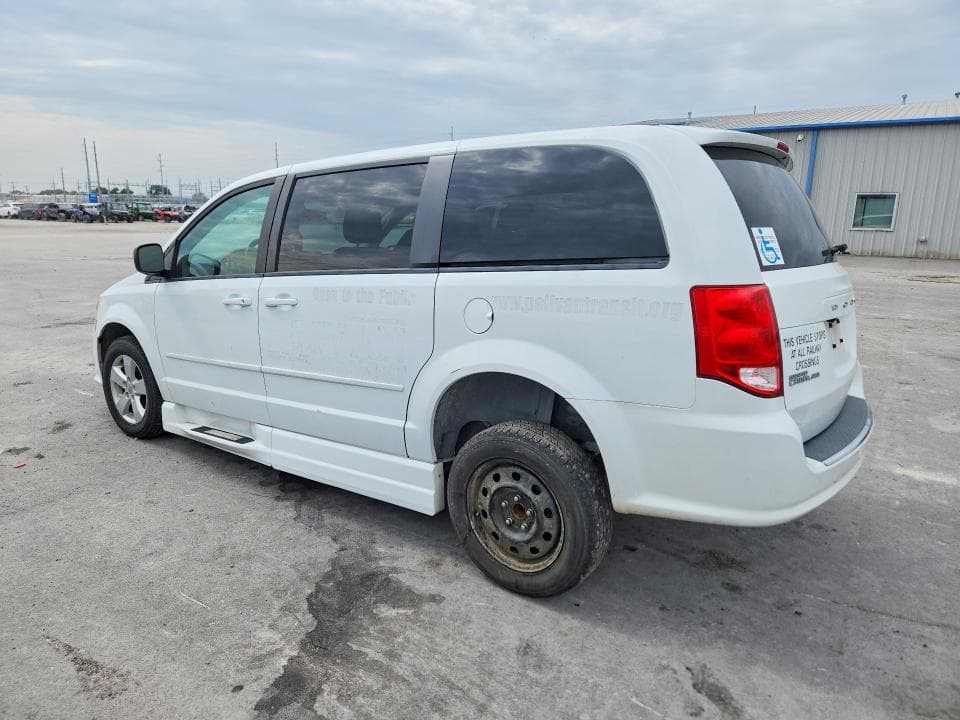 2017 DODGE GRAND CARAVAN SE 2