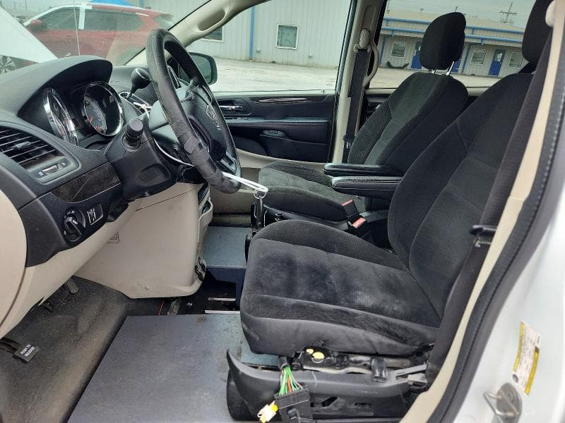 2017 DODGE GRAND CARAVAN SE 7