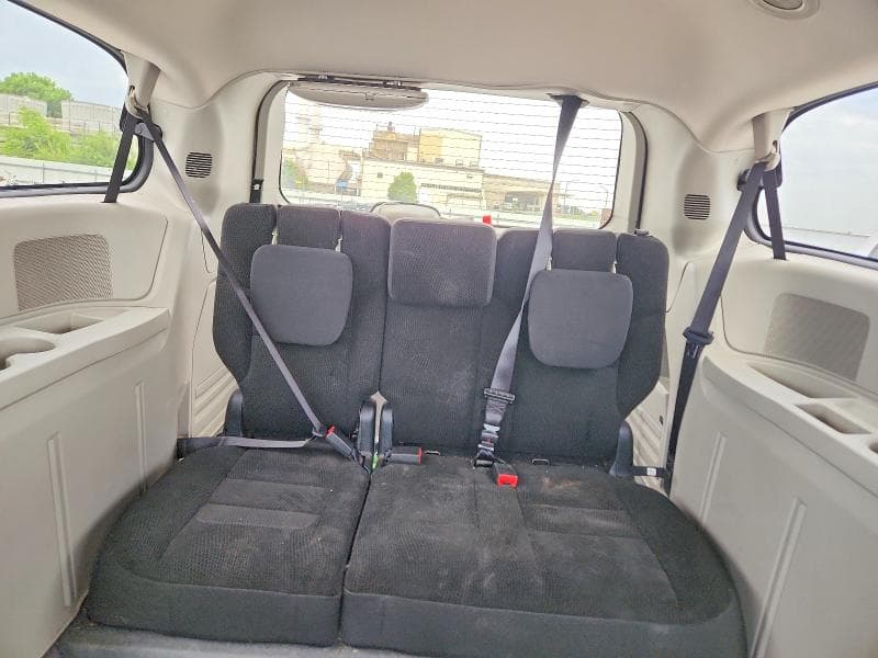 2017 DODGE GRAND CARAVAN SE 10