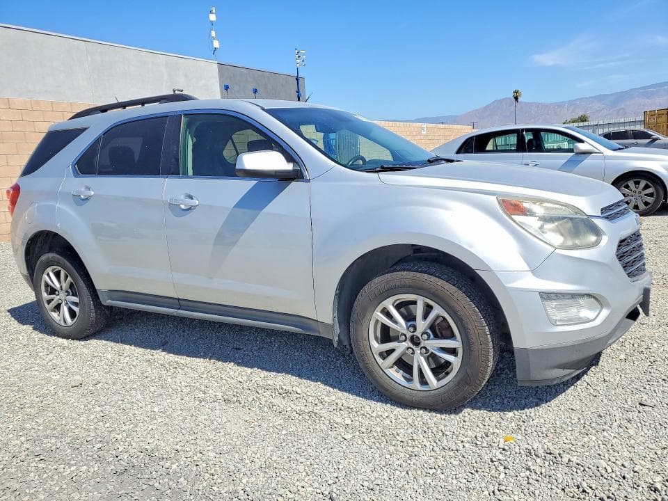2017 CHEVROLET EQUINOX LT 4