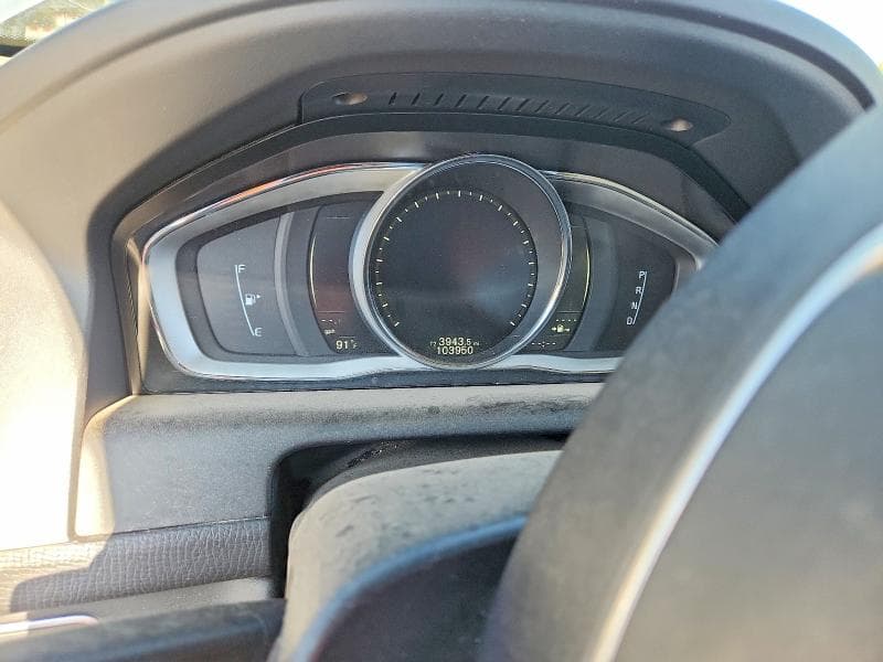 2017 VOLVO XC60 T5 INSCRIPTION T5 INSCRIPTION 17