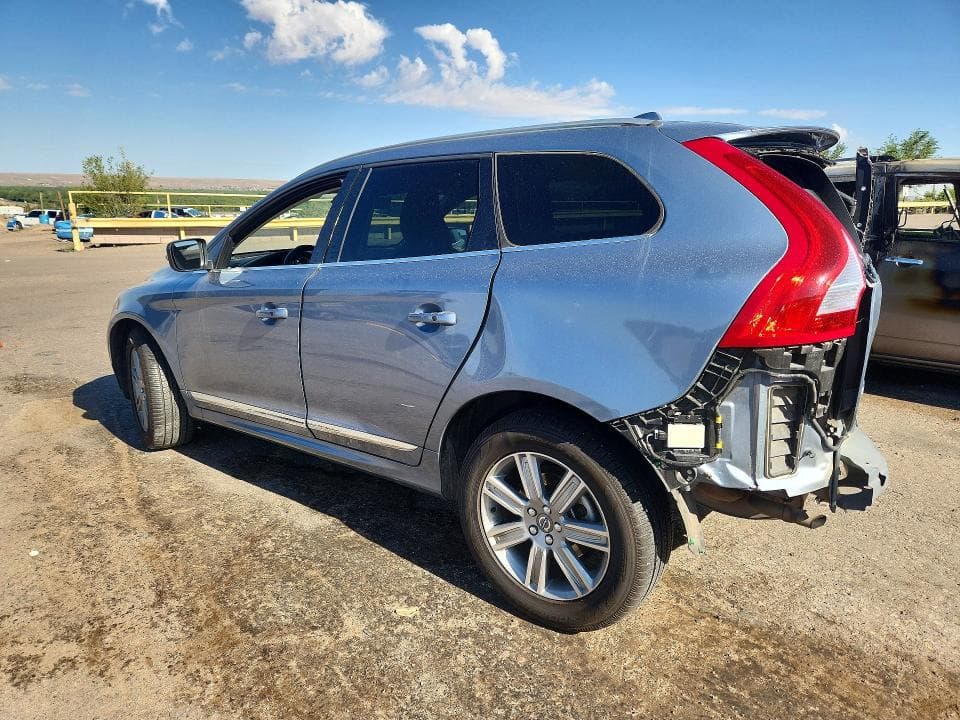 2017 VOLVO XC60 T5 INSCRIPTION T5 INSCRIPTION 4