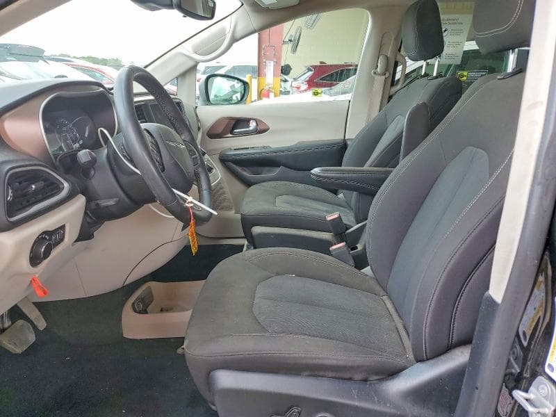2023 CHRYSLER VOYAGER LX LX 7