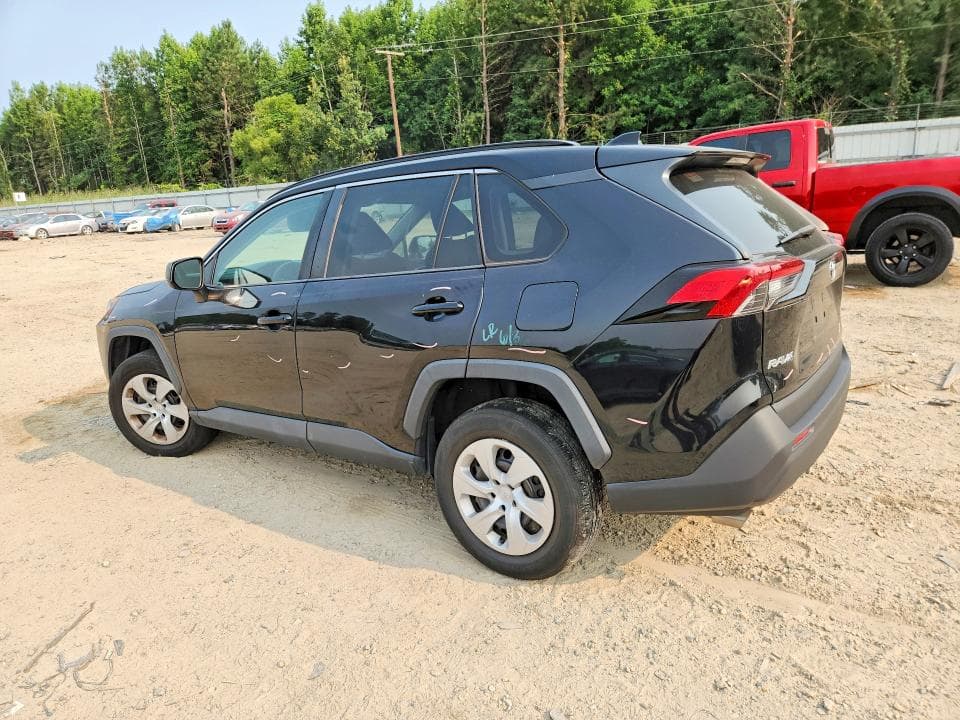 2019 TOYOTA RAV4 LE 2