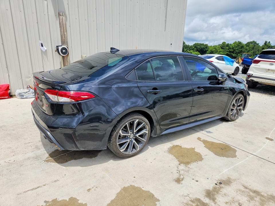 2022 TOYOTA COROLLA SE 3