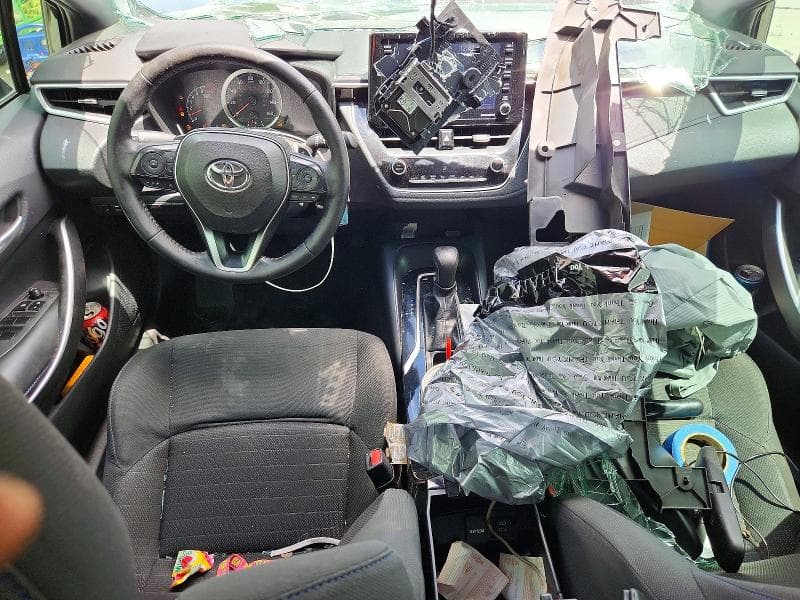 2022 TOYOTA COROLLA SE 8
