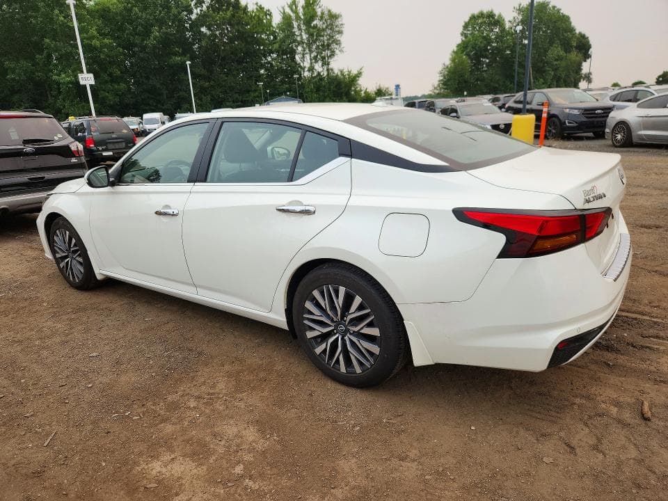 2023 NISSAN ALTIMA SV 2