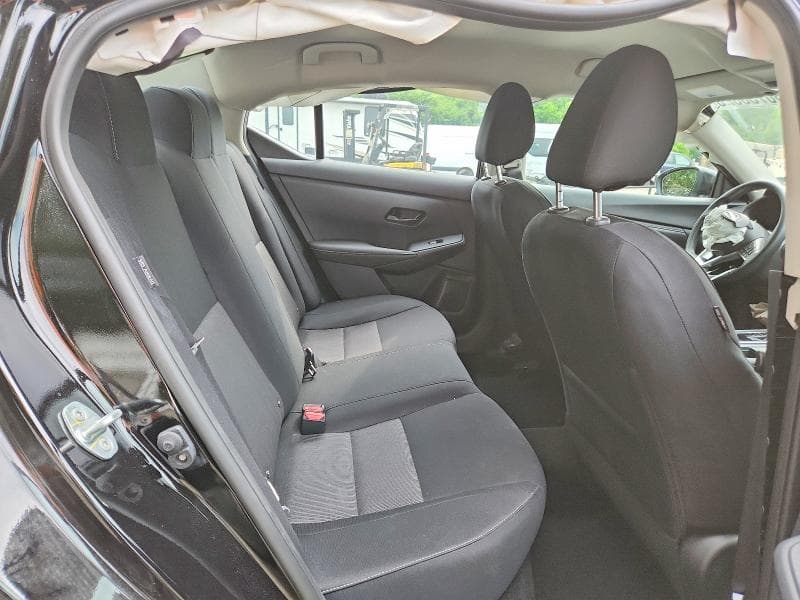 2025 NISSAN SENTRA SV 10