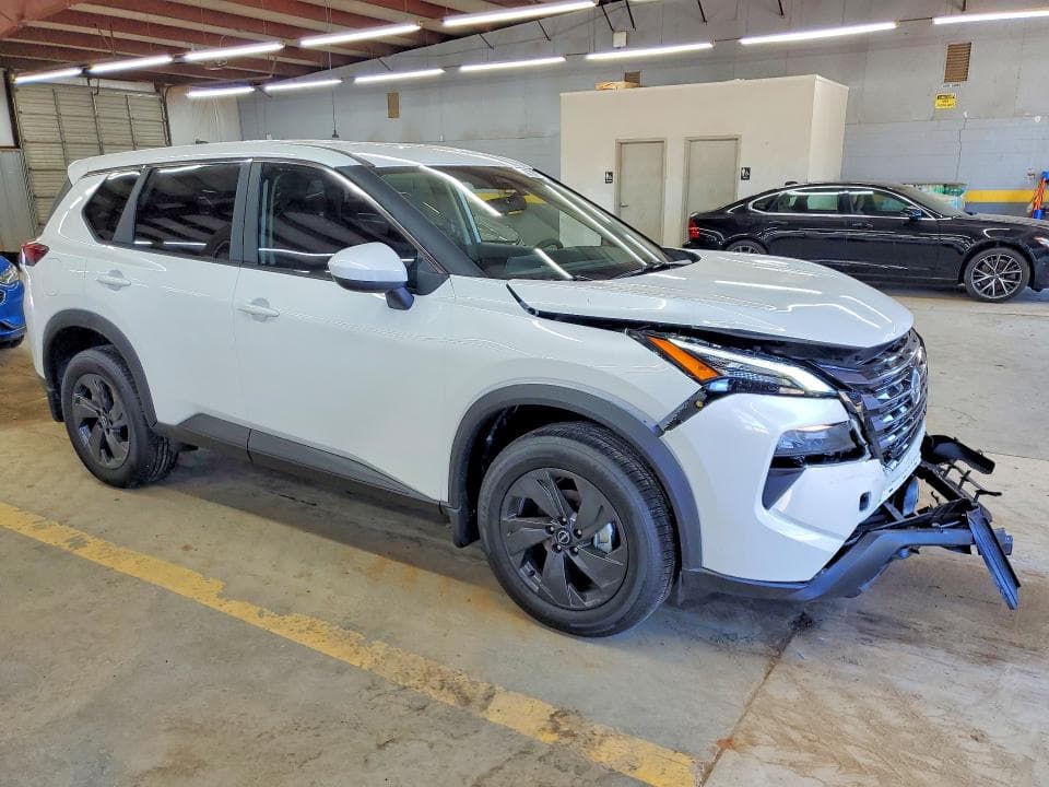 2026 NISSAN ROGUE SV 4
