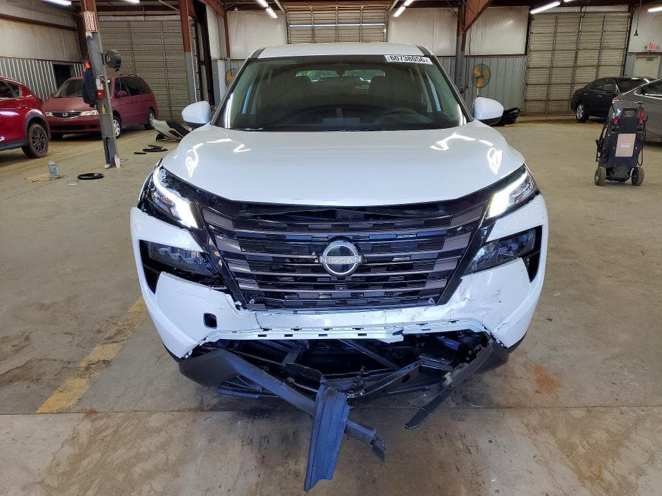 2026 NISSAN ROGUE SV 5