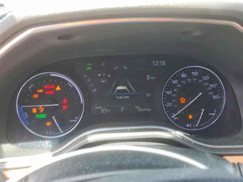 2020 TOYOTA AVALON LIMITED 9