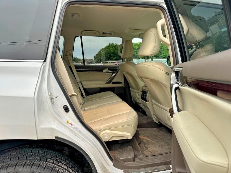 2018 LEXUS GX 460 9
