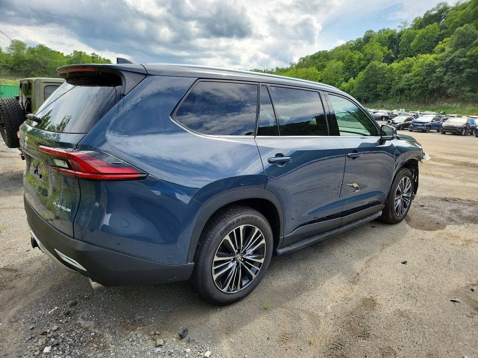 2026 TOYOTA GRAND HIGHLANDER HYBRID MAX PLATINUM 3
