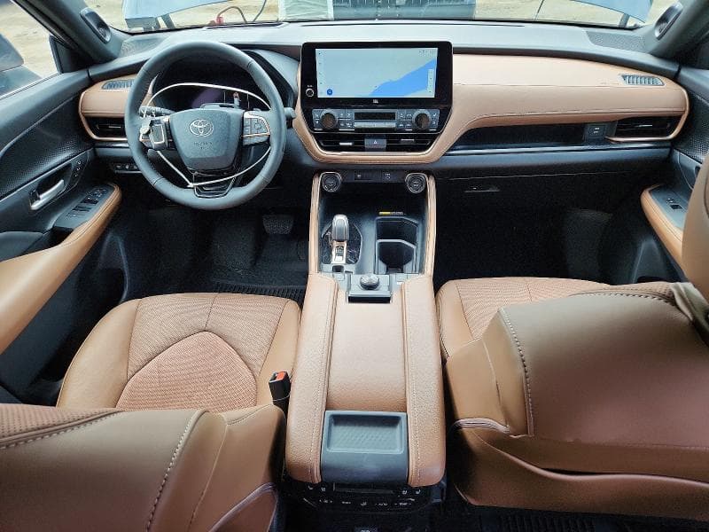 2026 TOYOTA GRAND HIGHLANDER HYBRID MAX PLATINUM 8