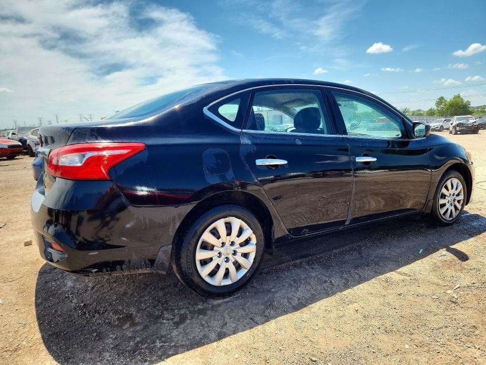 2016 NISSAN SENTRA S S 3