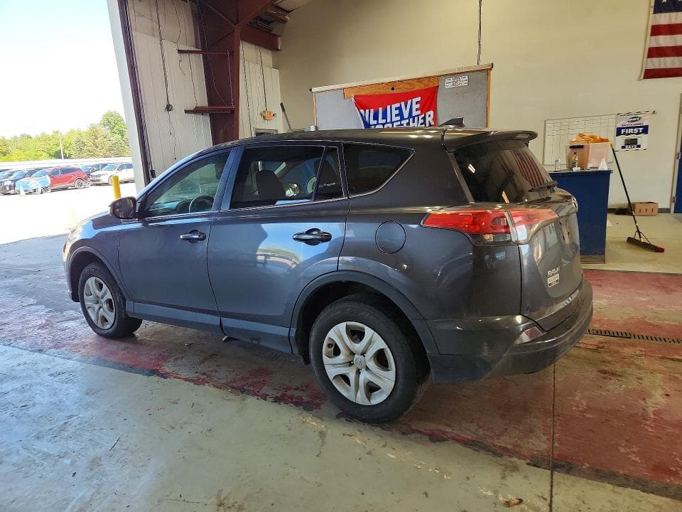 2018 TOYOTA RAV4 LE 2
