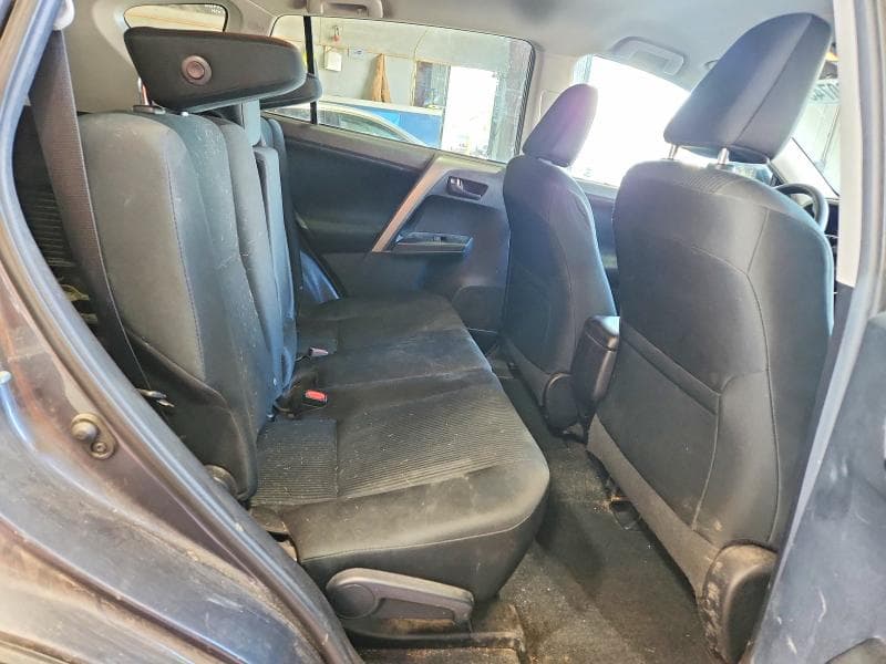 2018 TOYOTA RAV4 LE 11