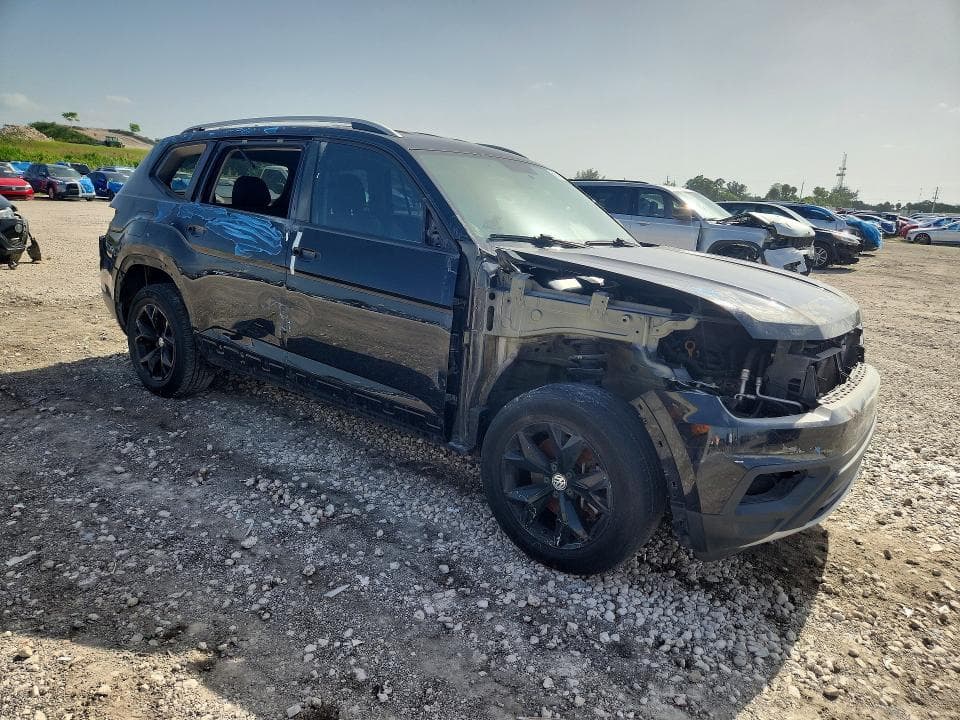 2018 VOLKSWAGEN ATLAS S S 4