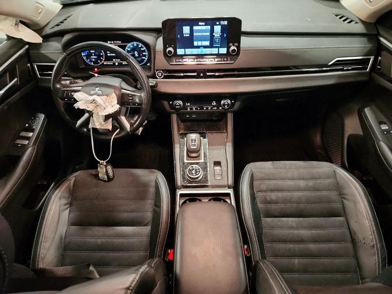 2022 MITSUBISHI OUTLANDER SE 8
