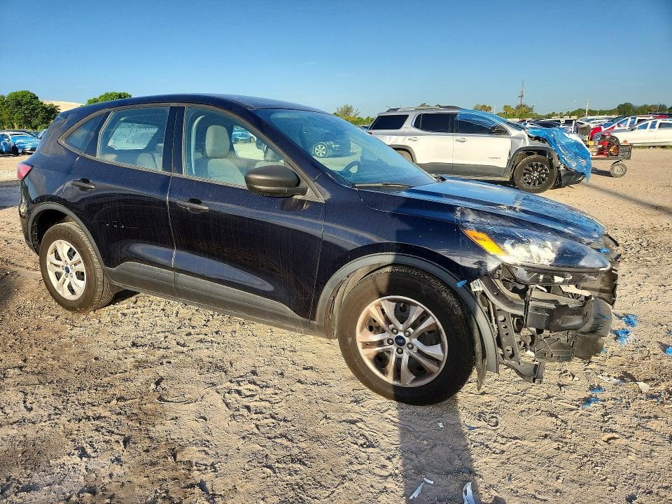 2021 FORD ESCAPE S S 4