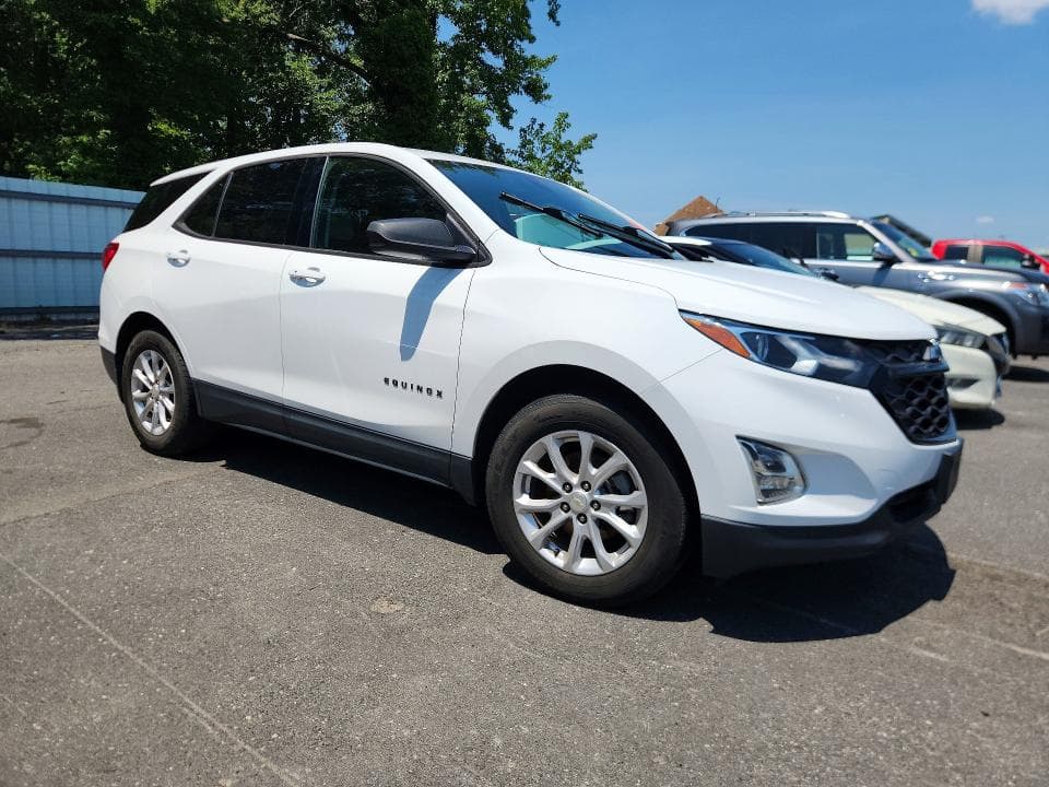 2019 CHEVROLET EQUINOX LS 4