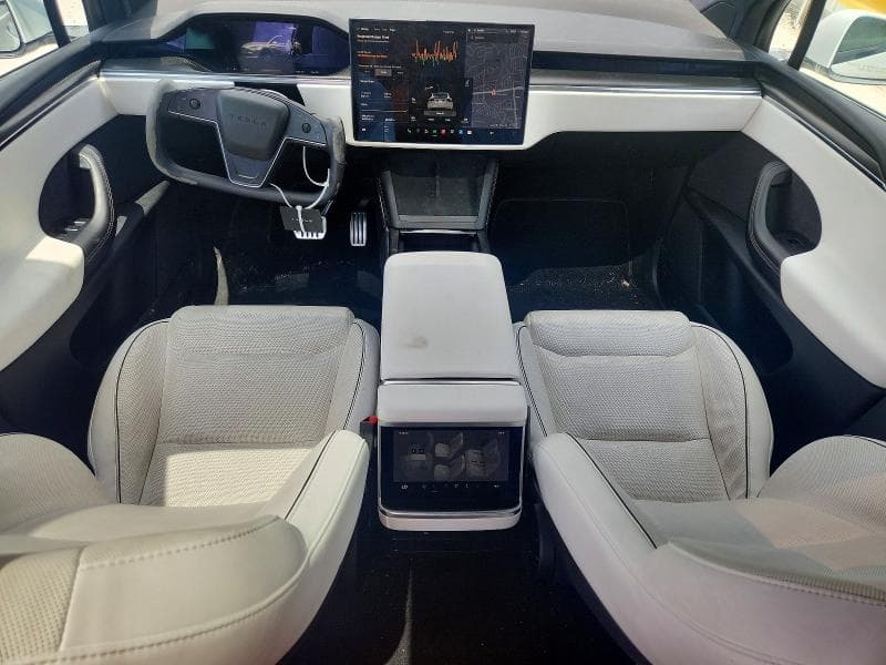 2022 TESLA MODEL X 8