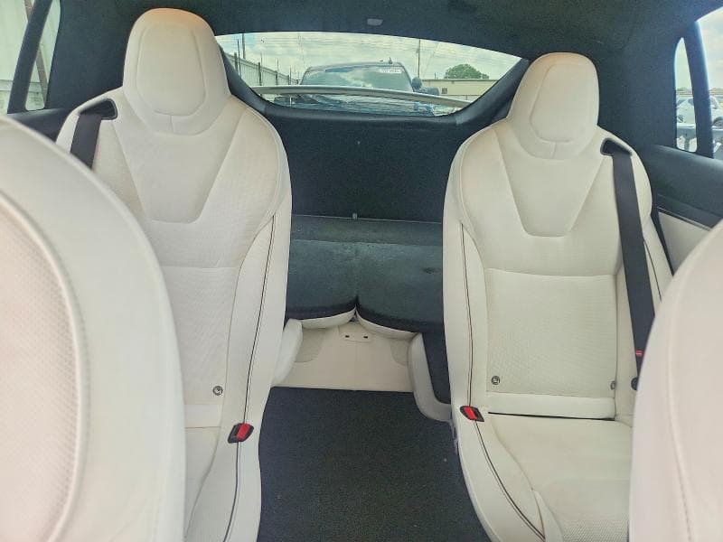 2022 TESLA MODEL X 10
