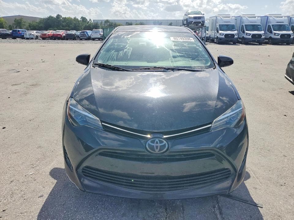 2017 TOYOTA COROLLA LE 5