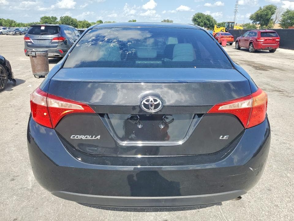2017 TOYOTA COROLLA LE 6