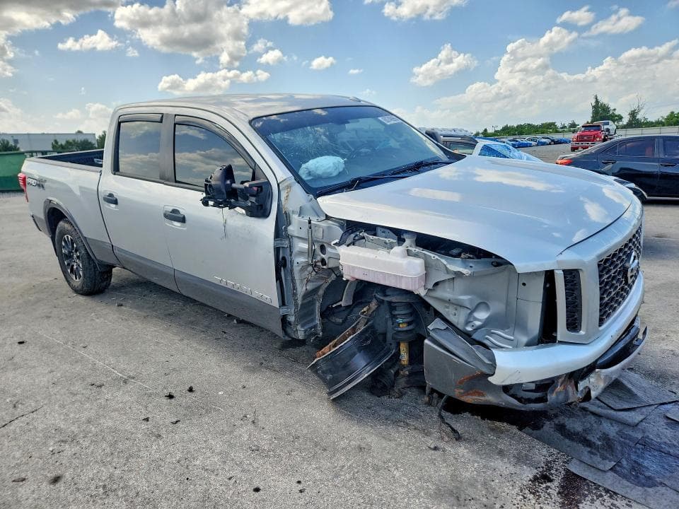 2019 NISSAN TITAN XD PRO-4X PRO-4X 4